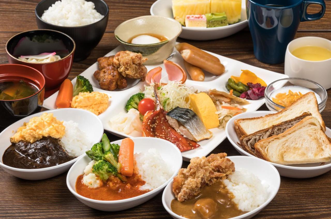 Sanco Inn Nagoya - Shinkansenguchi Buitenkant foto
